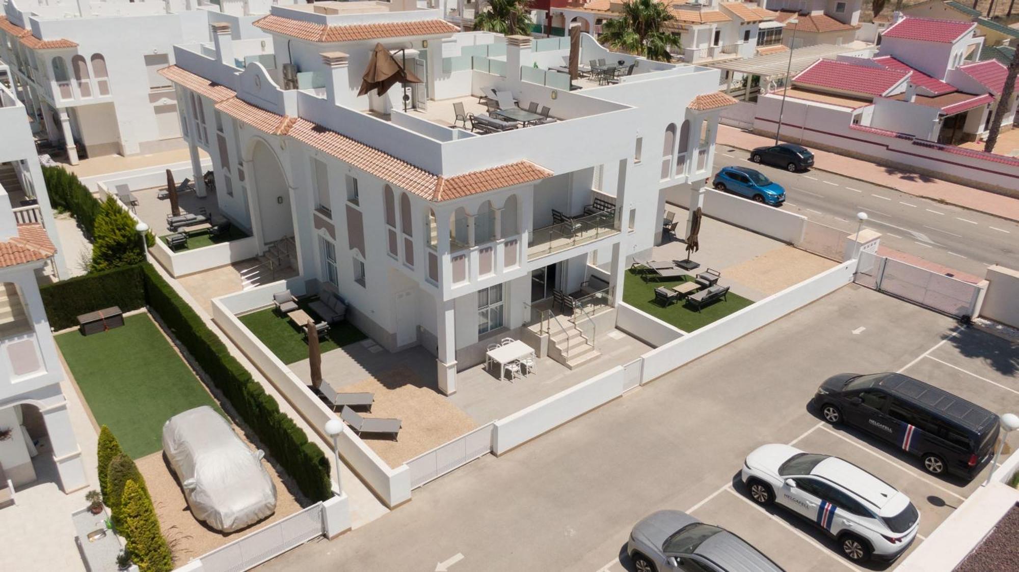 Helgafell Superior Penthouse Apartment Ciudad Quesada Bagian luar foto